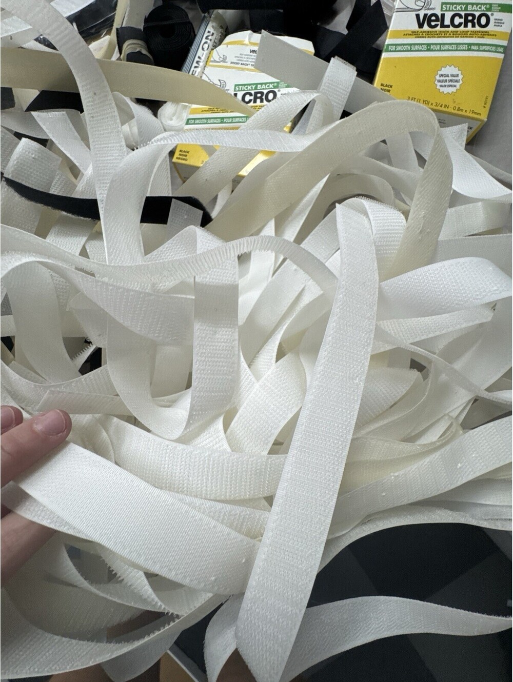 Lot Of Scrap Velcro - Some New Large Lot Of Velcro - Picture 10 of 10